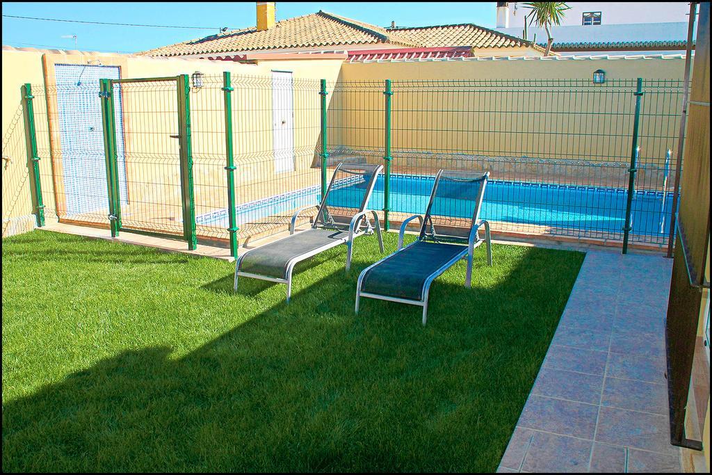 Bungalow Curro Pareja 131 Conil De La Frontera Extérieur photo